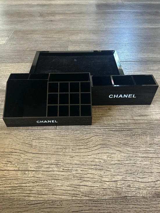 CHANEL GWP Black Vanity Organizer Set with White Logo - Picture 3 of 13